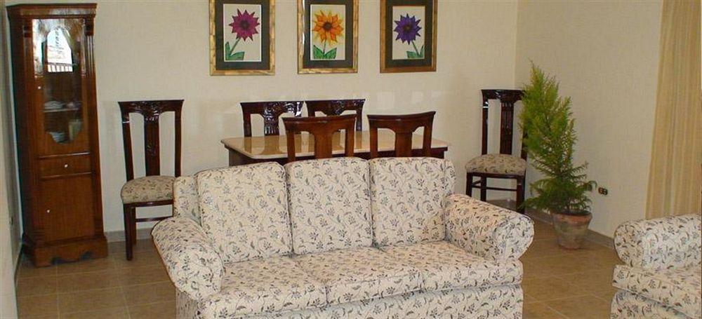 Alexandria Mediterranean Suites Exteriör bild